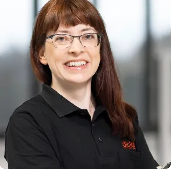 Testimonial: Bild unserer Ansprechpartnerin bei Dickert